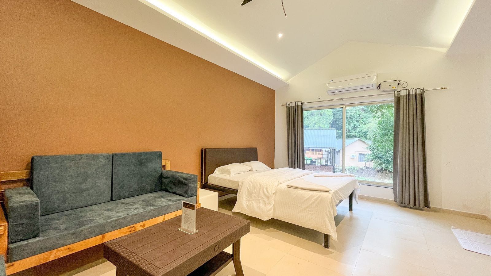 whatsapp image 2025 12 13 at 11.30.32